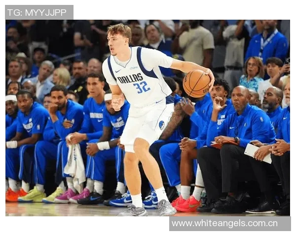 浓眉称赞弗拉格在逆境中表现出色NBA赛季如同过山车般起伏不定