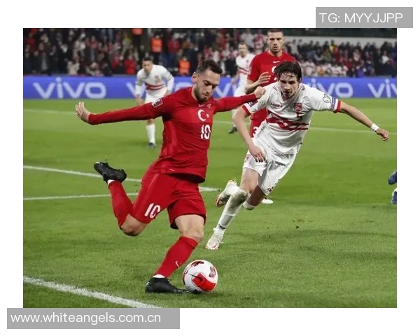 蒙特拉谈恰尔汗奥卢的重要性与队友依赖问题的深刻分析